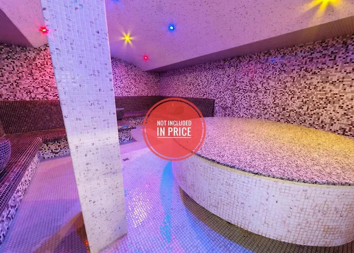 Deluxe In Belvedere With Terrace Apartment