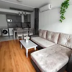 Apartment Deluxe In Belvedere With Terrace *