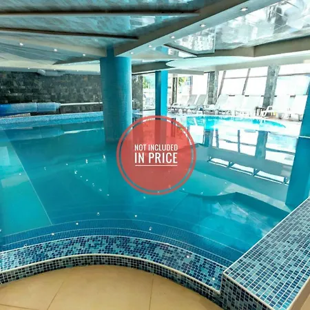 Apartment Terrace Pool Deluxe In Belvedere *