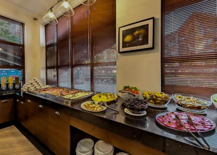 Deluxe In Belvedere With Terrace